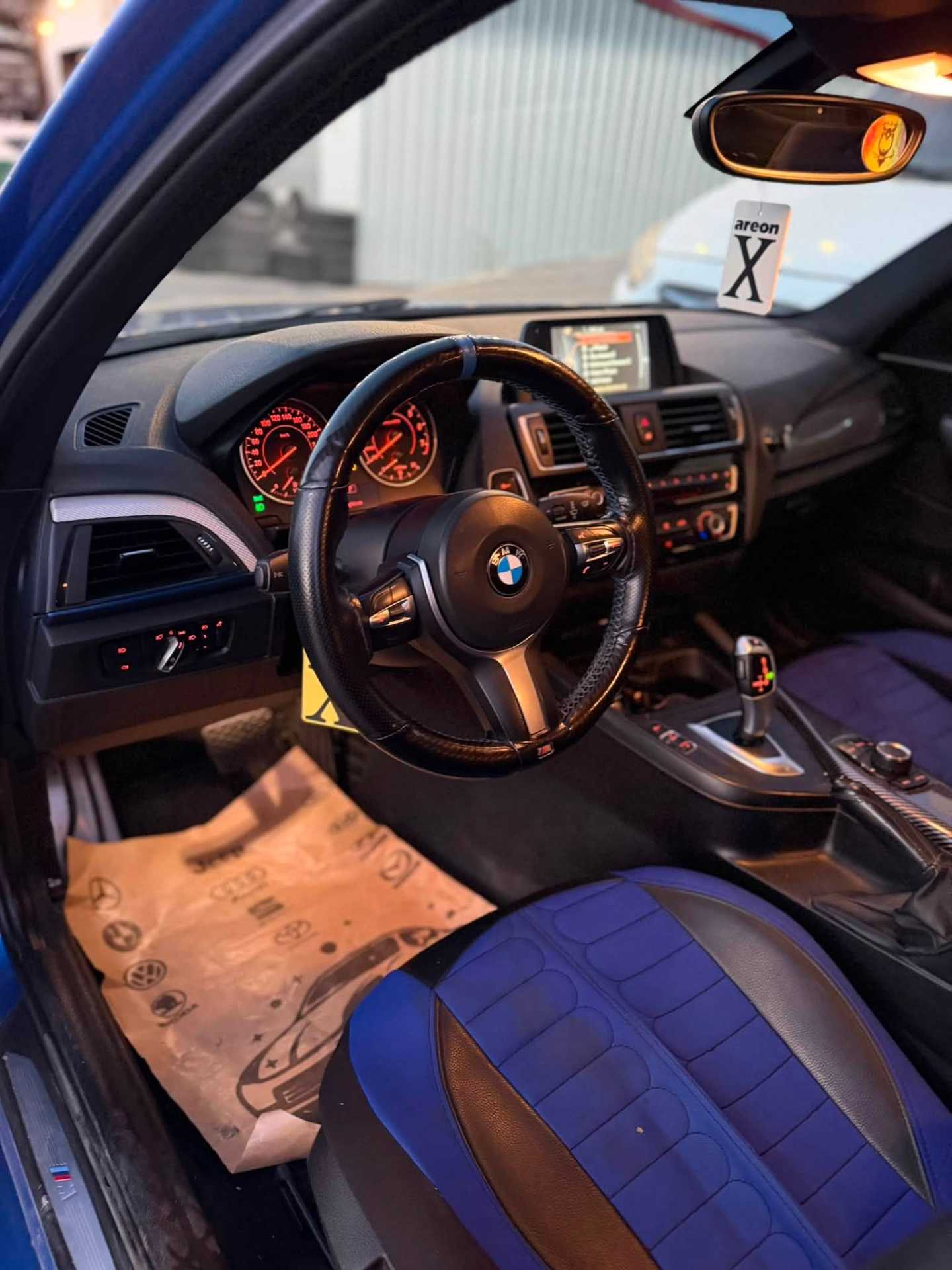 BMW 118 2017