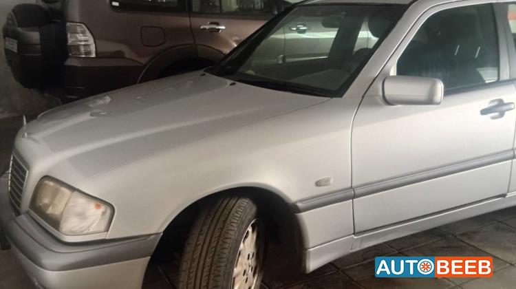 Mercedes Benz C200 1998