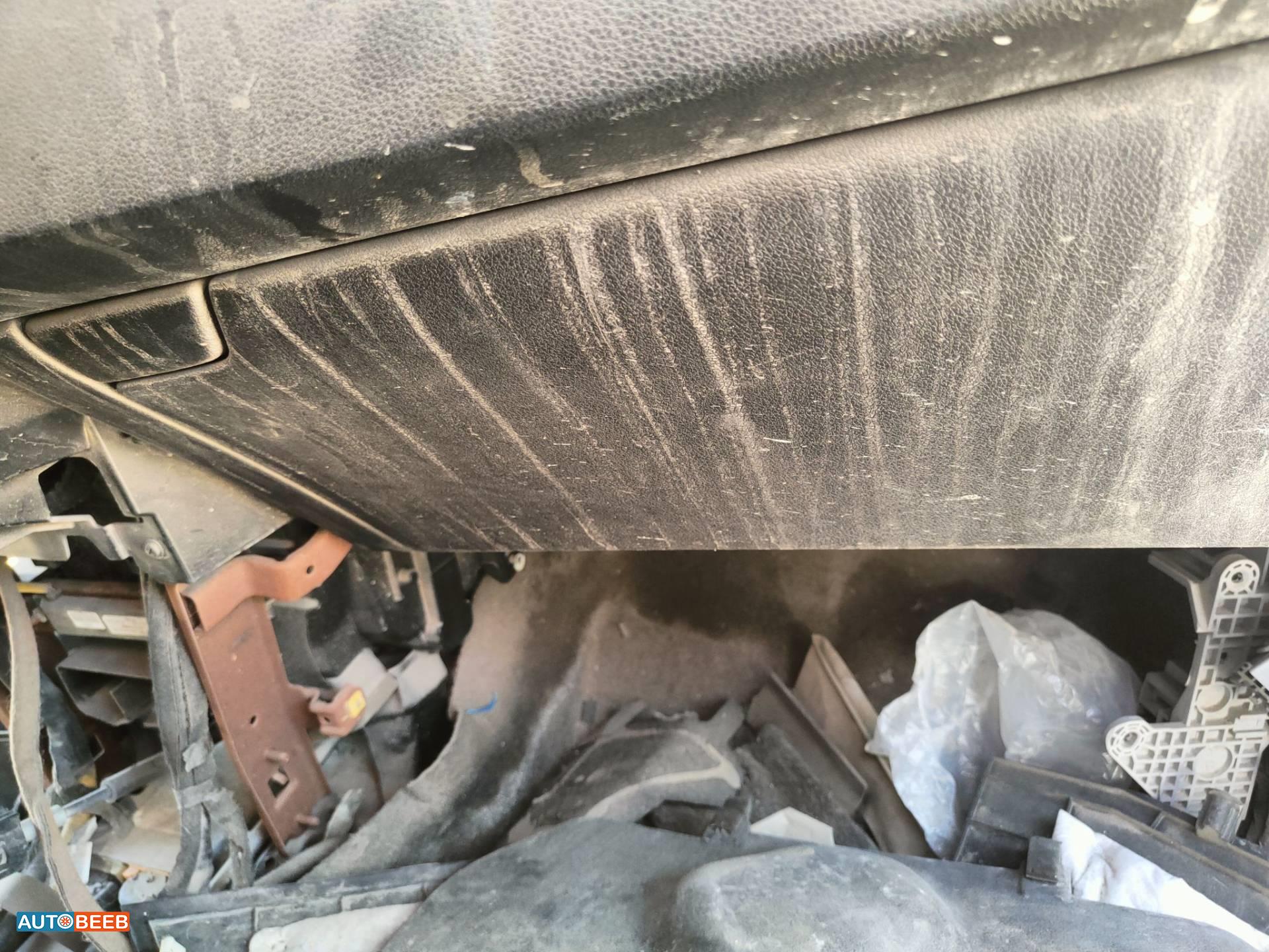 Cabin  Dashboard KIA Niro