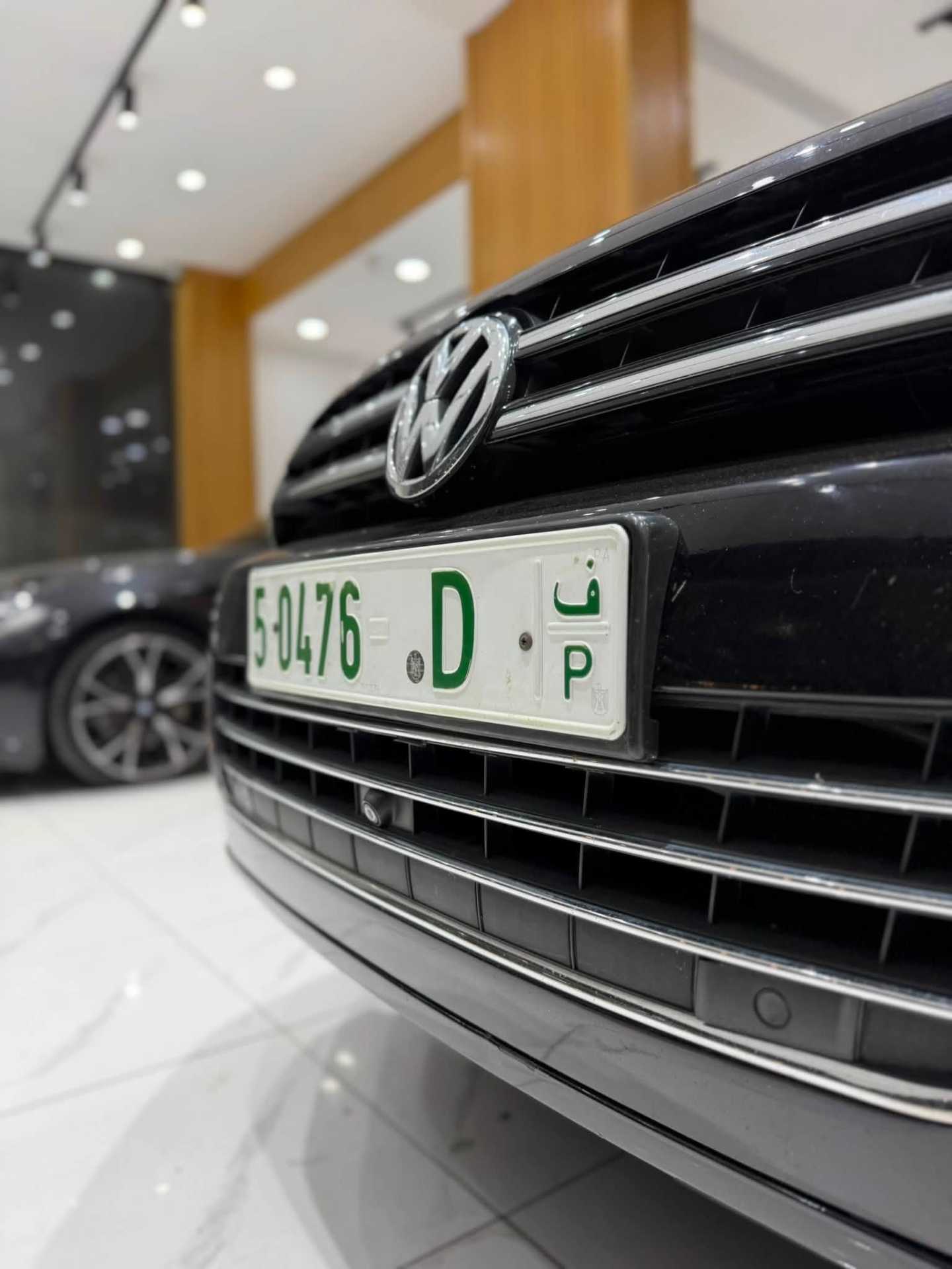 فولكس فاجن طوارق 2015