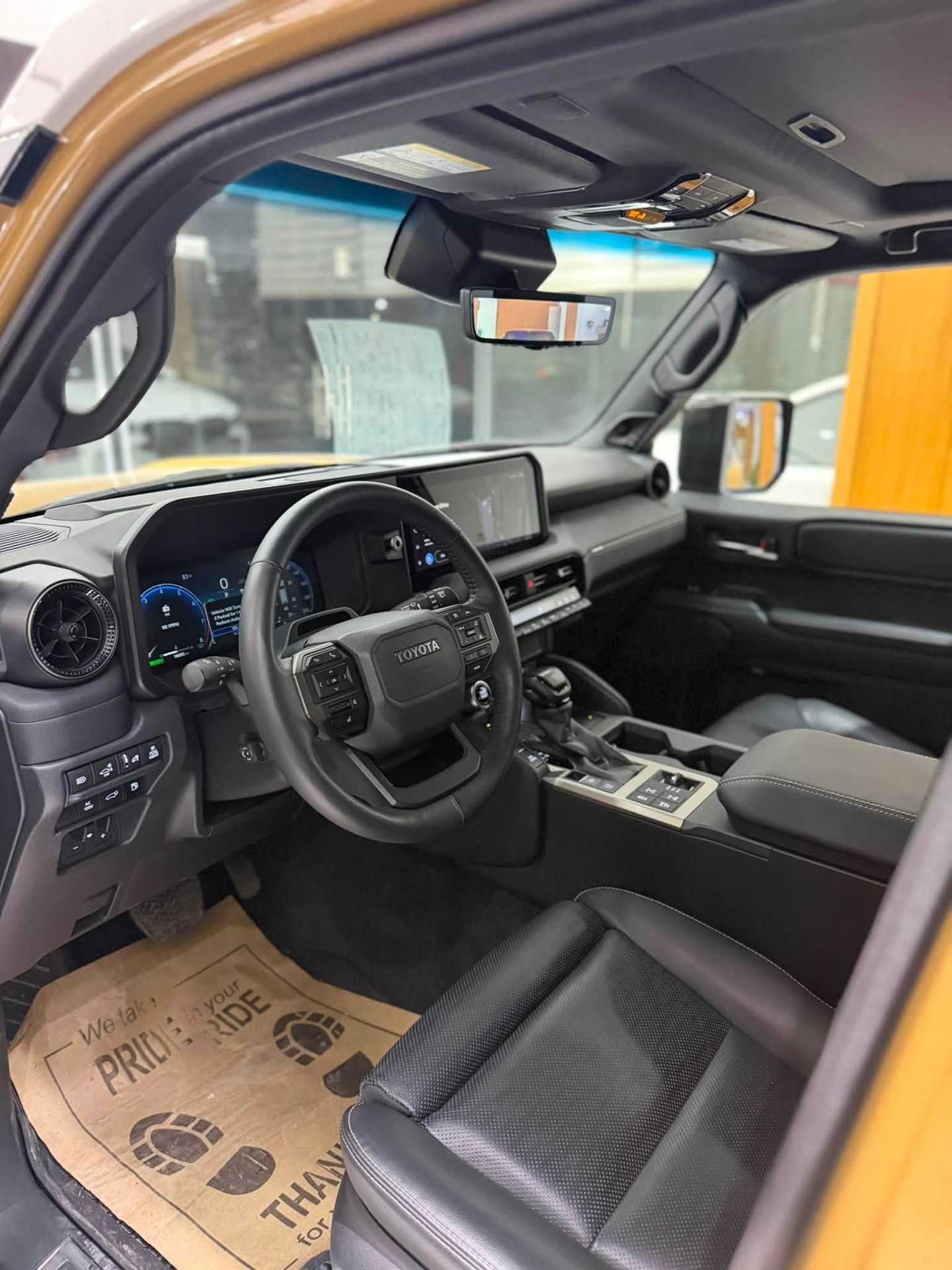 Toyota Prado 2025