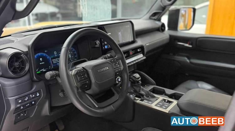 Toyota Prado 2025