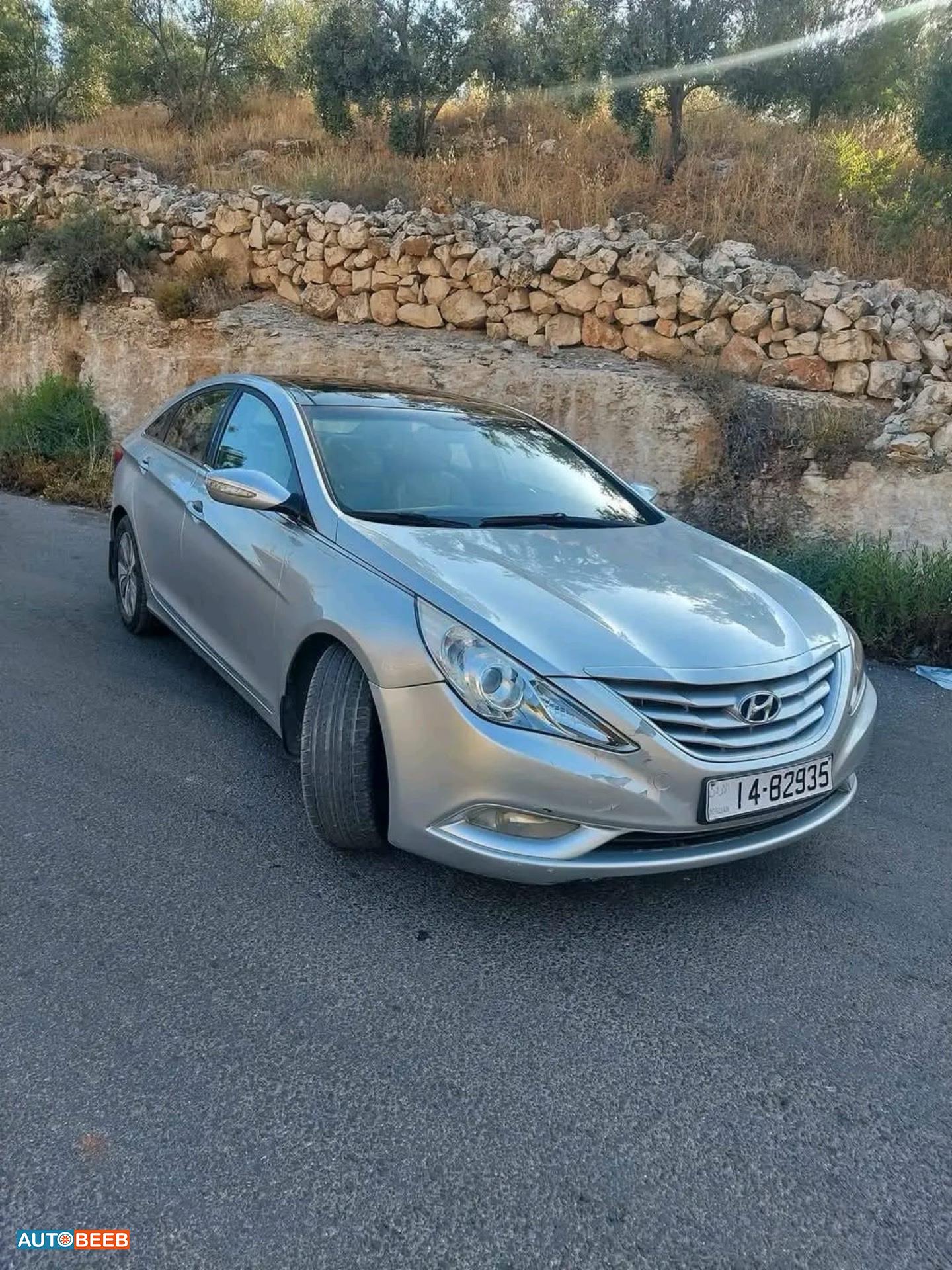 Hyundai Sonata 2011
