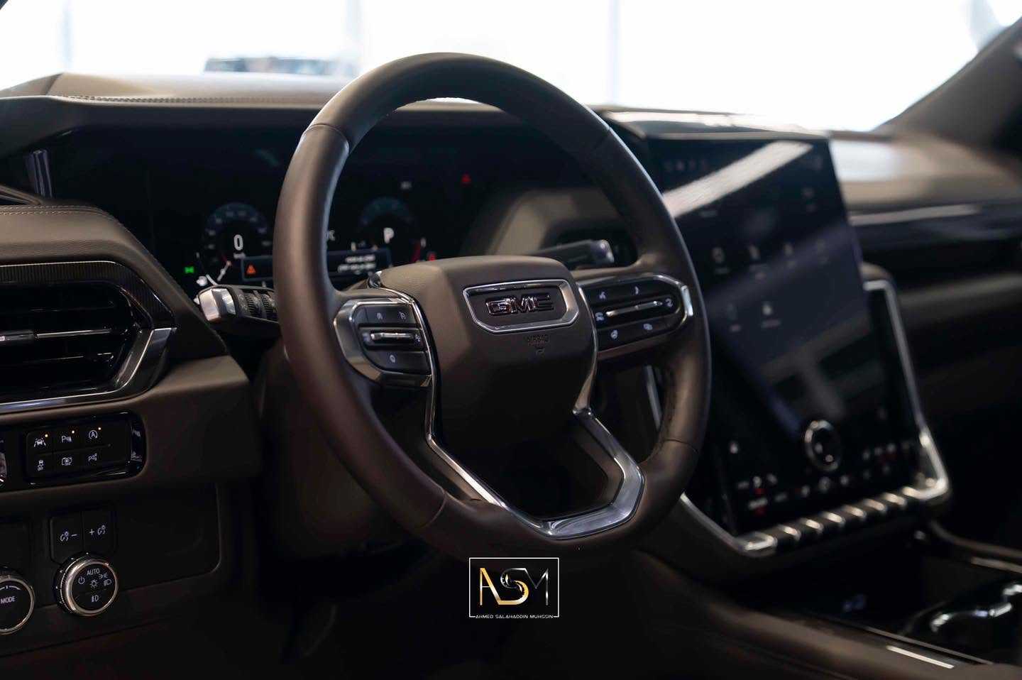 GMC Yukon 2025