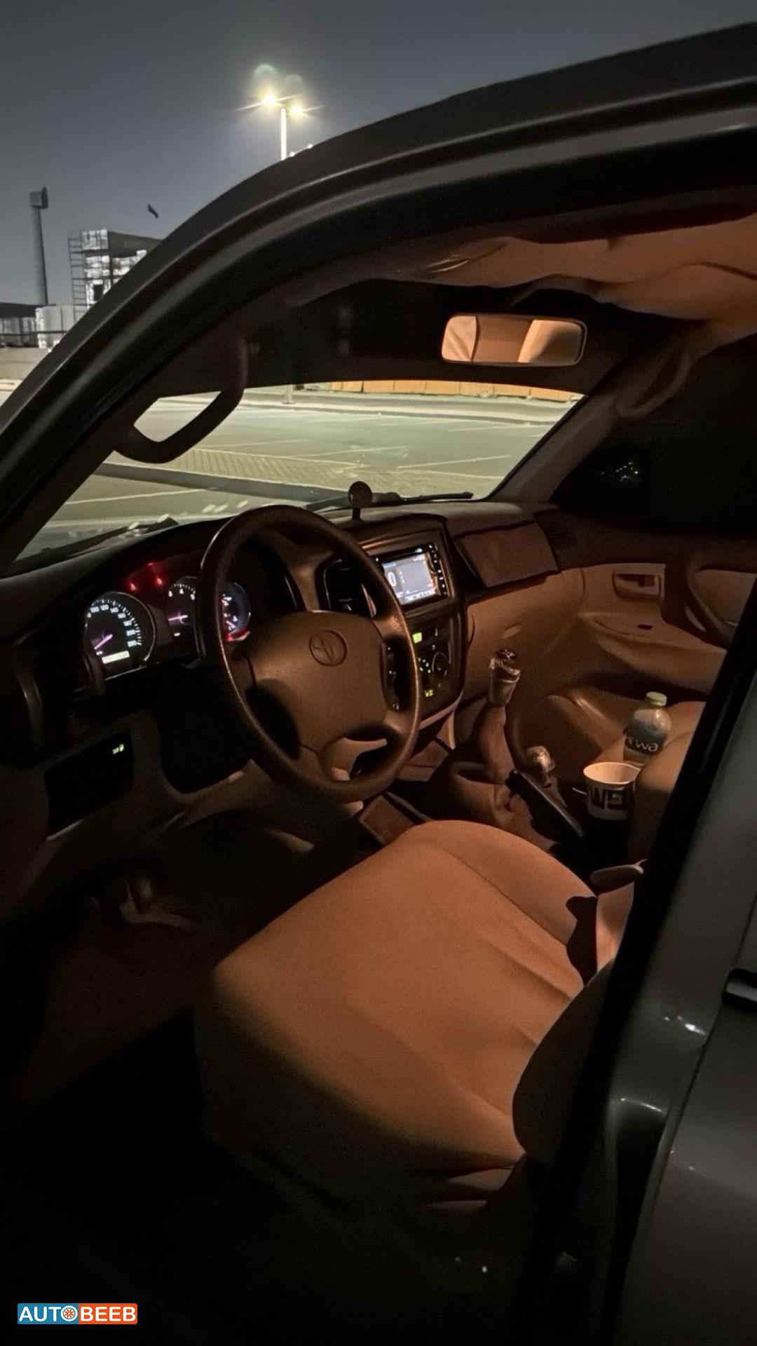 Toyota Land Cruiser 2005