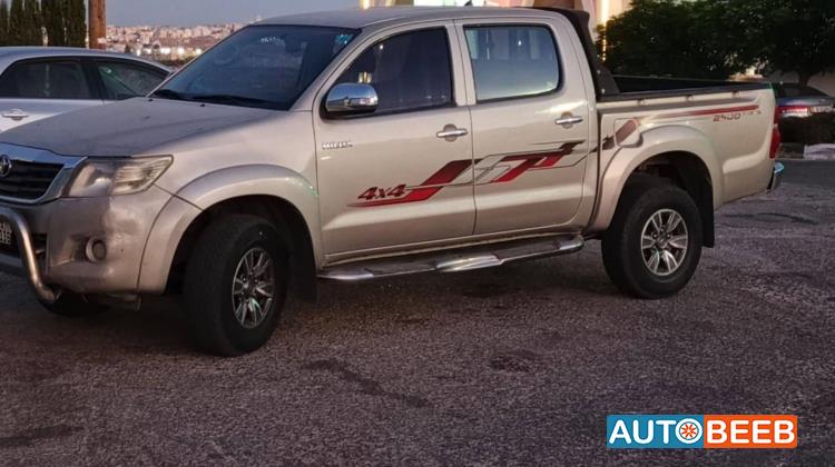 Toyota Hilux 2012