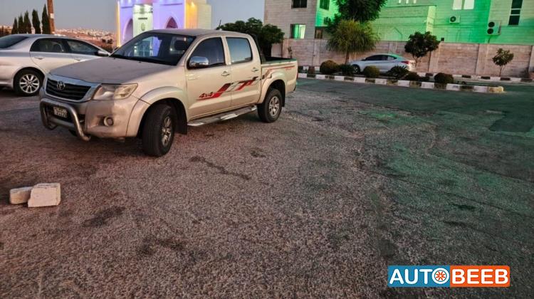 Toyota Hilux 2012