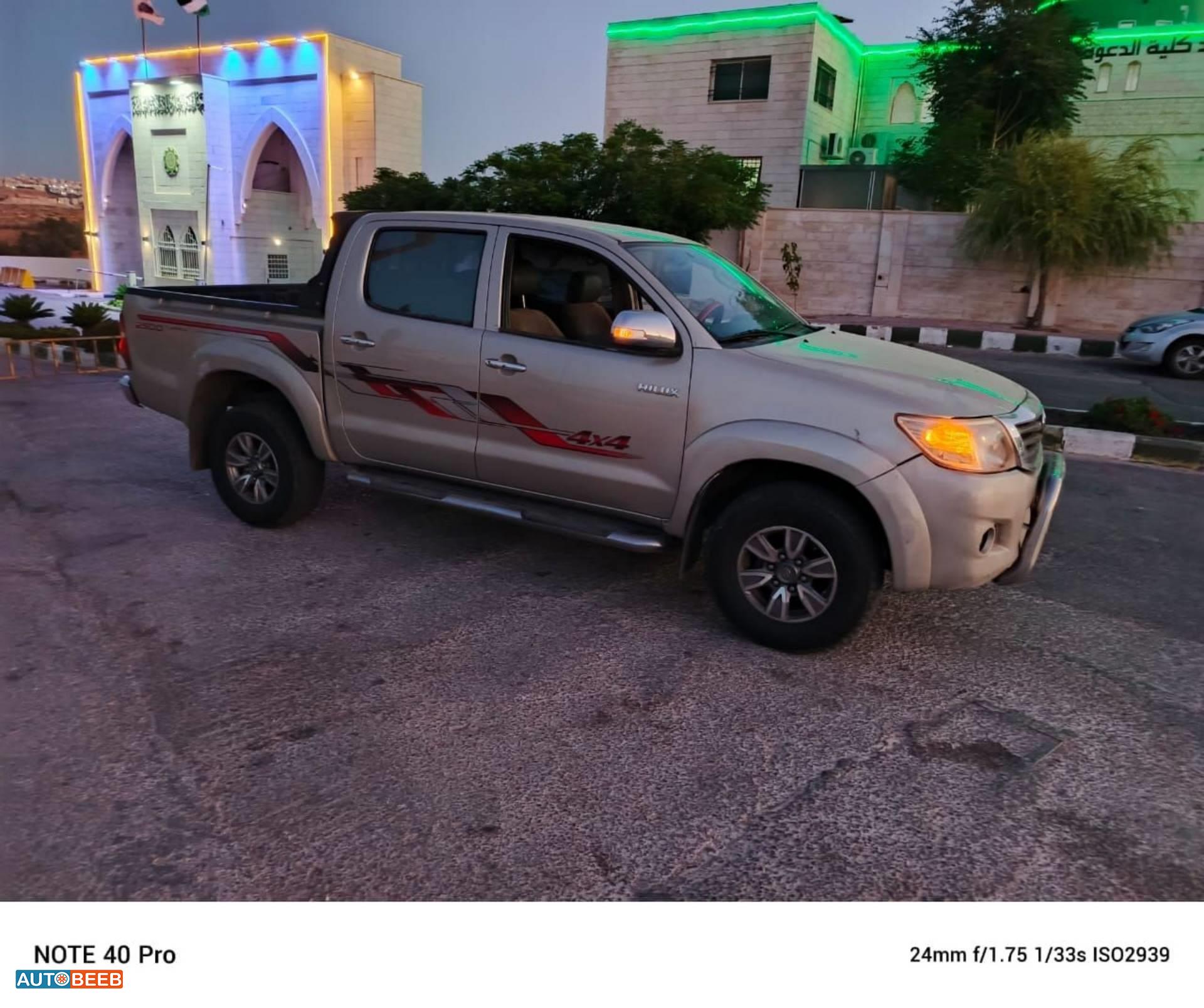 Toyota Hilux 2012
