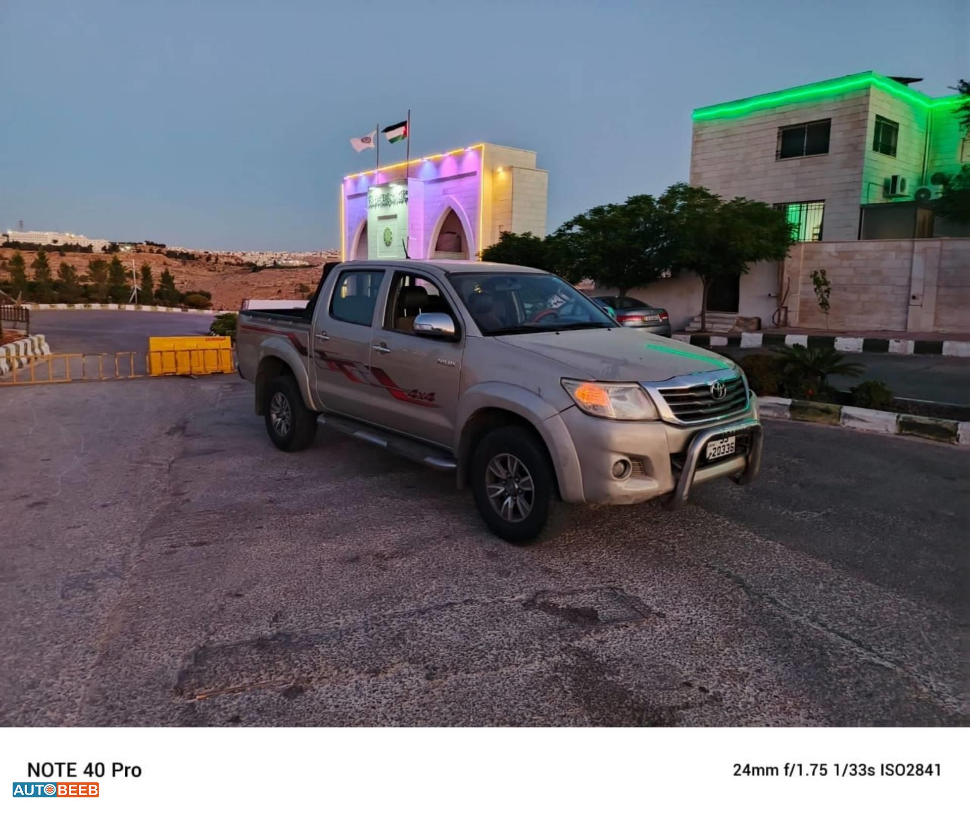 Toyota Hilux 2012