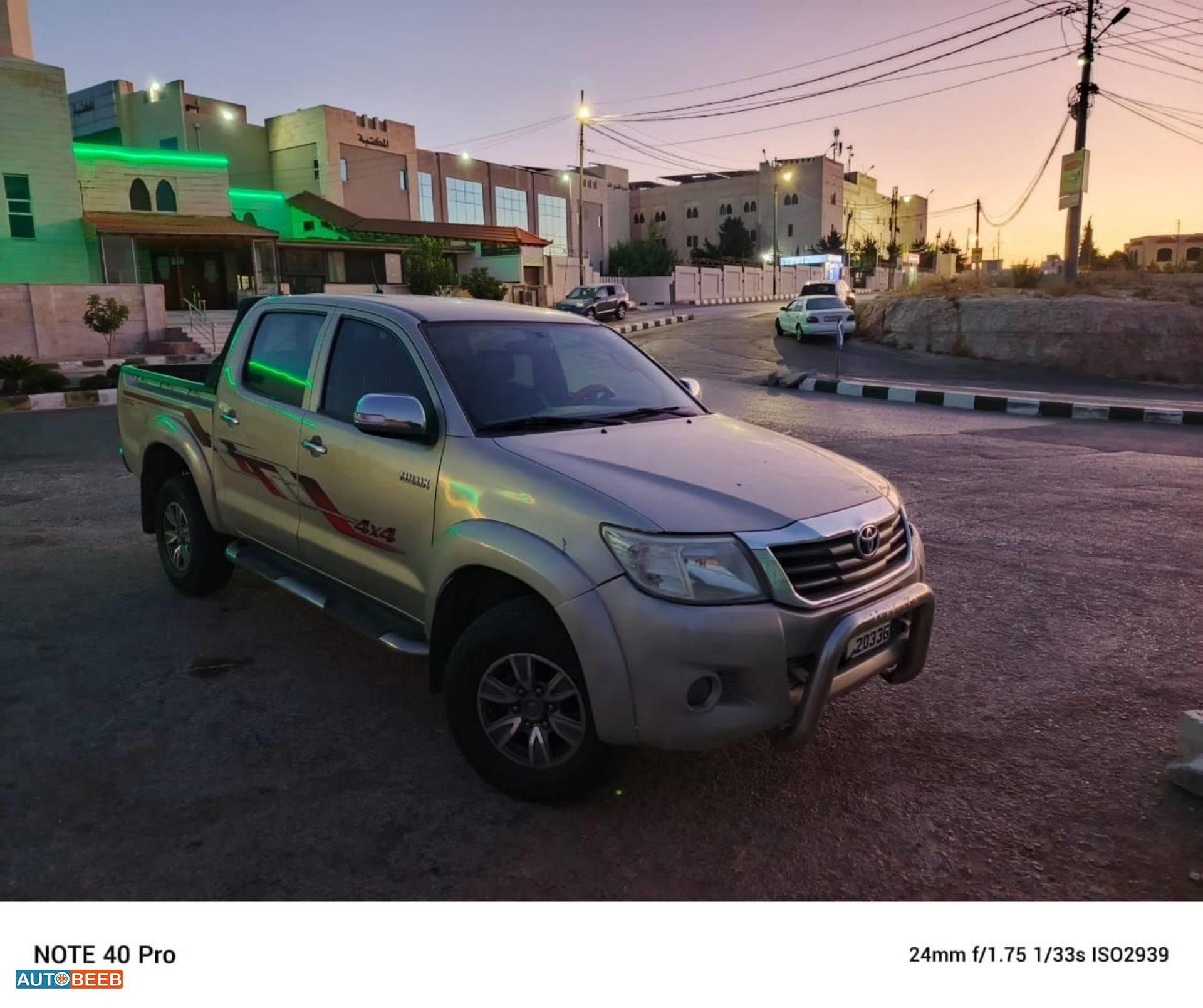 Toyota Hilux 2012