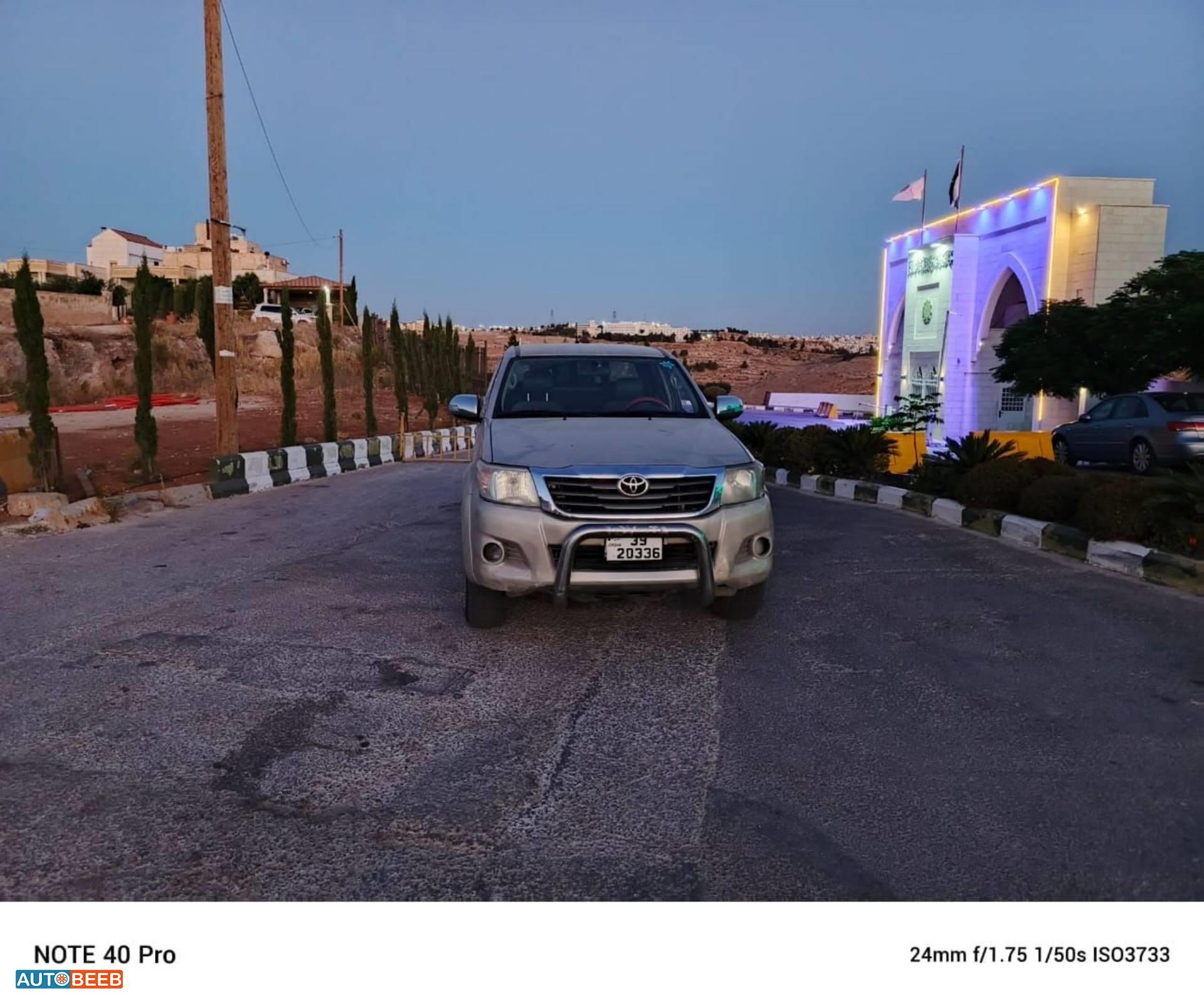 Toyota Hilux 2012