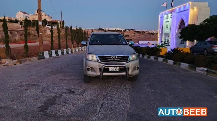 Toyota Hilux 2012
