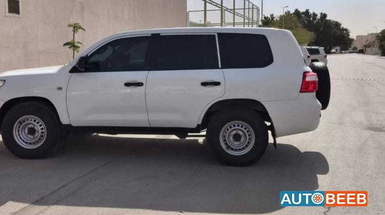 Toyota Land Cruiser 2014