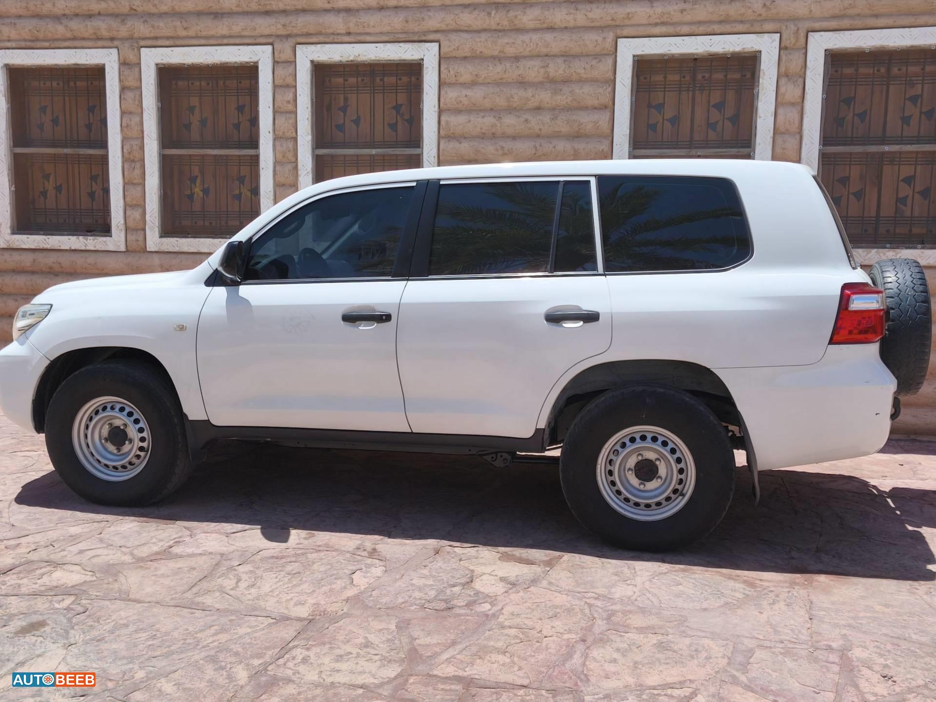 Toyota Land Cruiser 2014