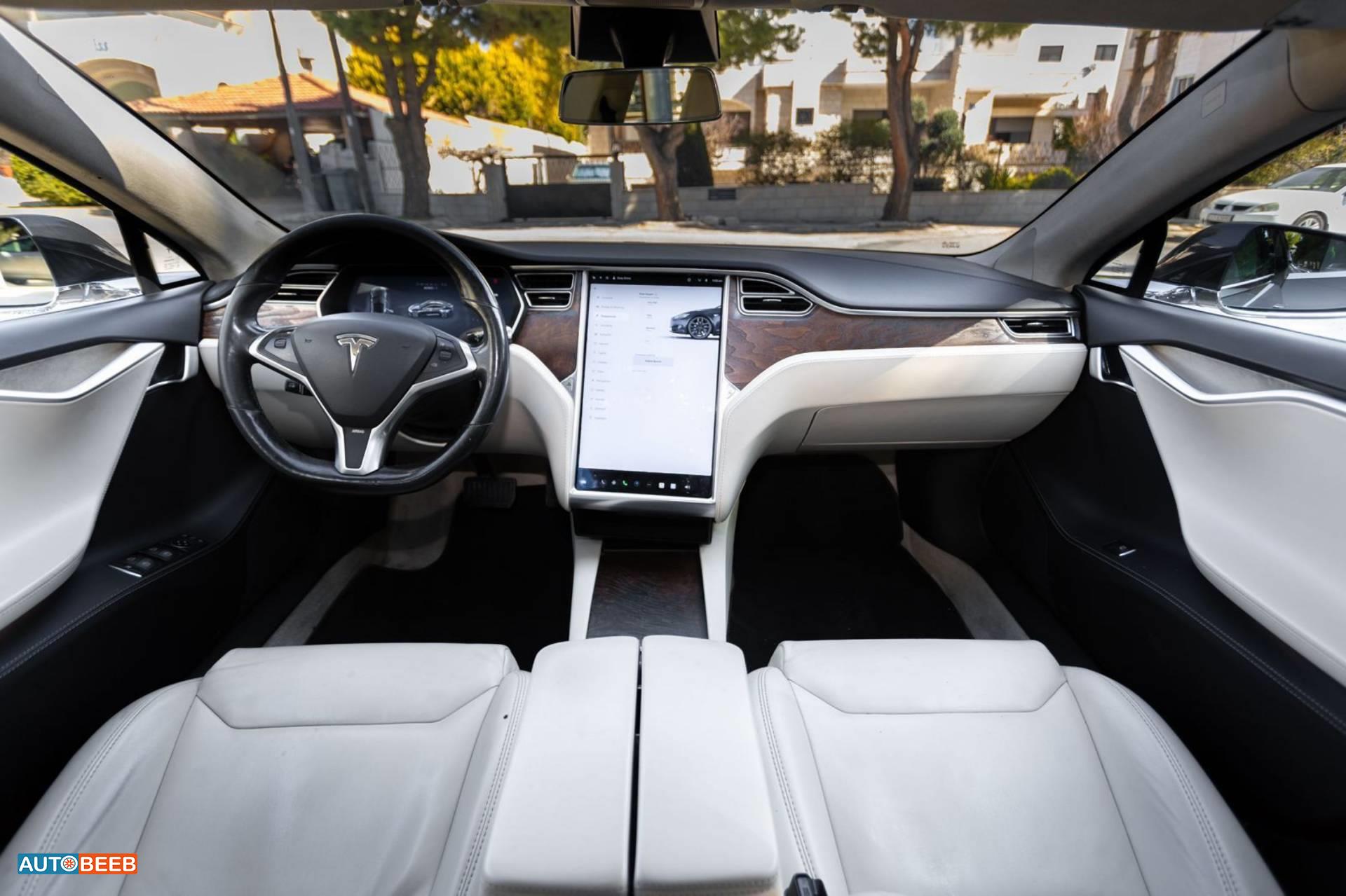 Tesla S 2017
