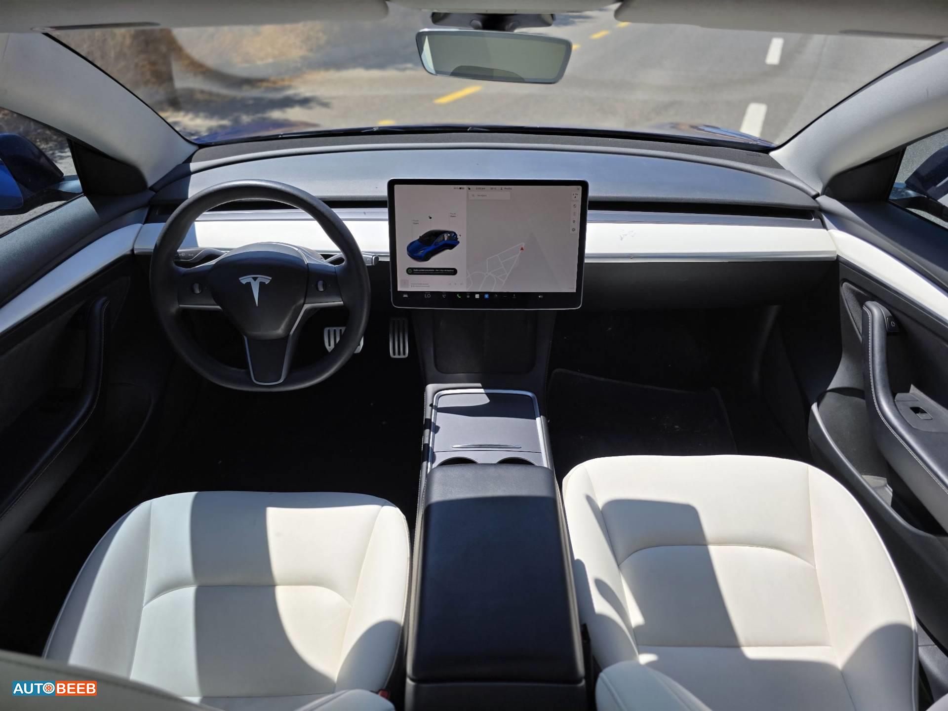 Tesla 3 2023