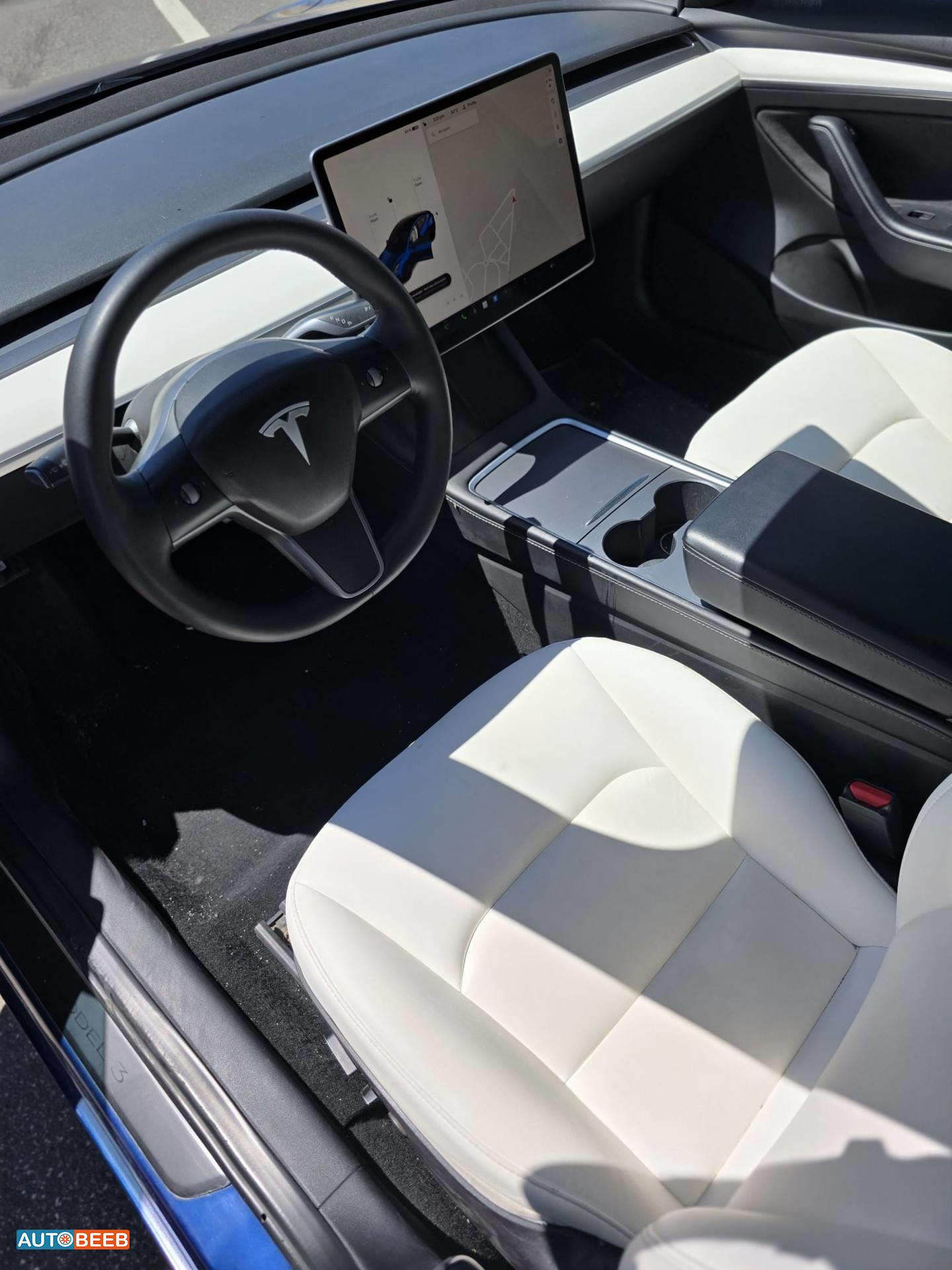 Tesla 3 2023