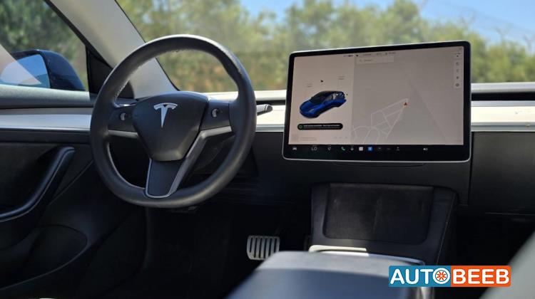 Tesla 3 2023