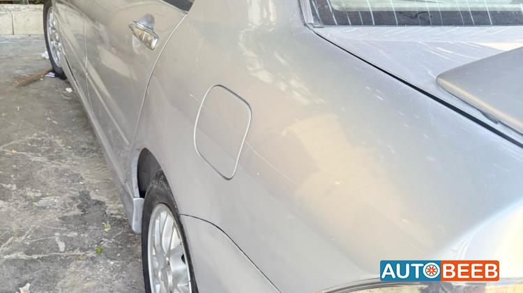 Mitsubishi Lancer 2005