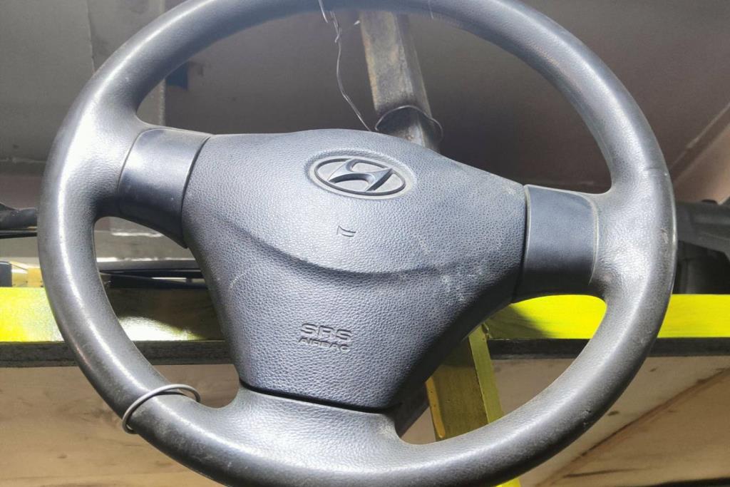 Cabin  Steering Wheel Hyundai Accent