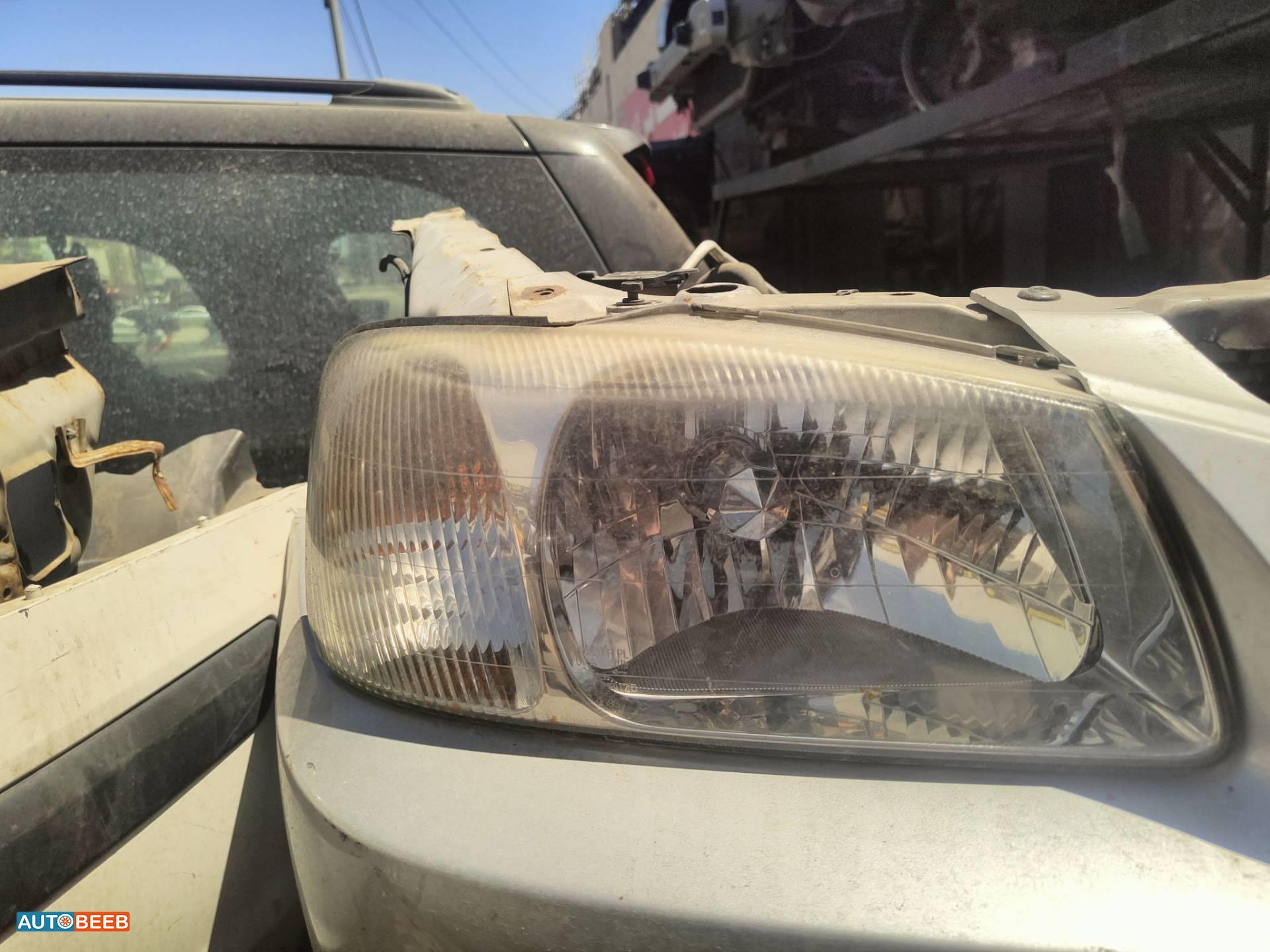 Lights Front light Hyundai Verna