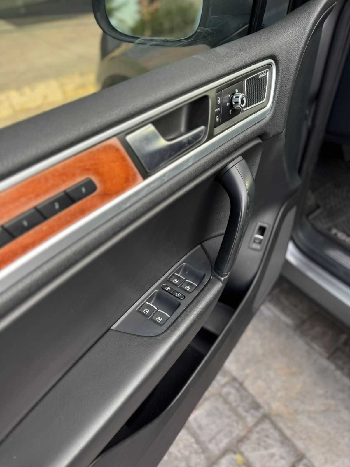 Volkswagen Touareg 2011