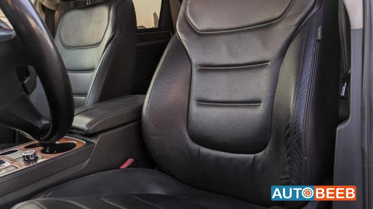 Volkswagen Touareg 2011