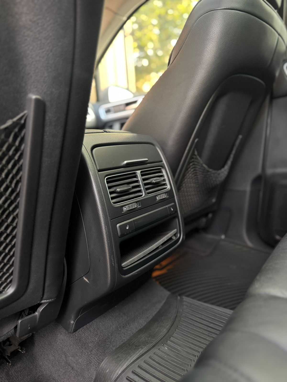 Volkswagen Touareg 2011