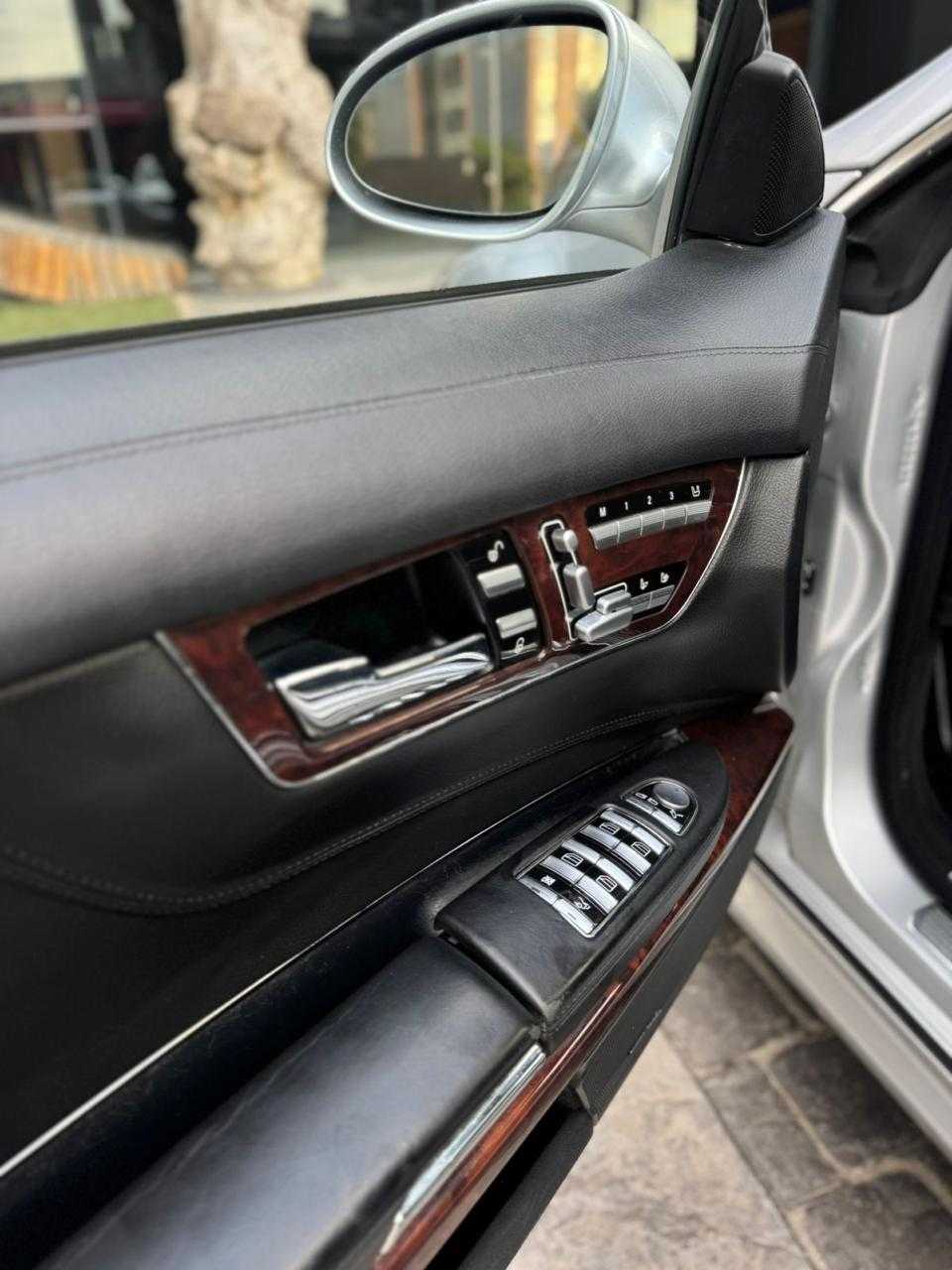 مرسيدس بنز CL550 2008