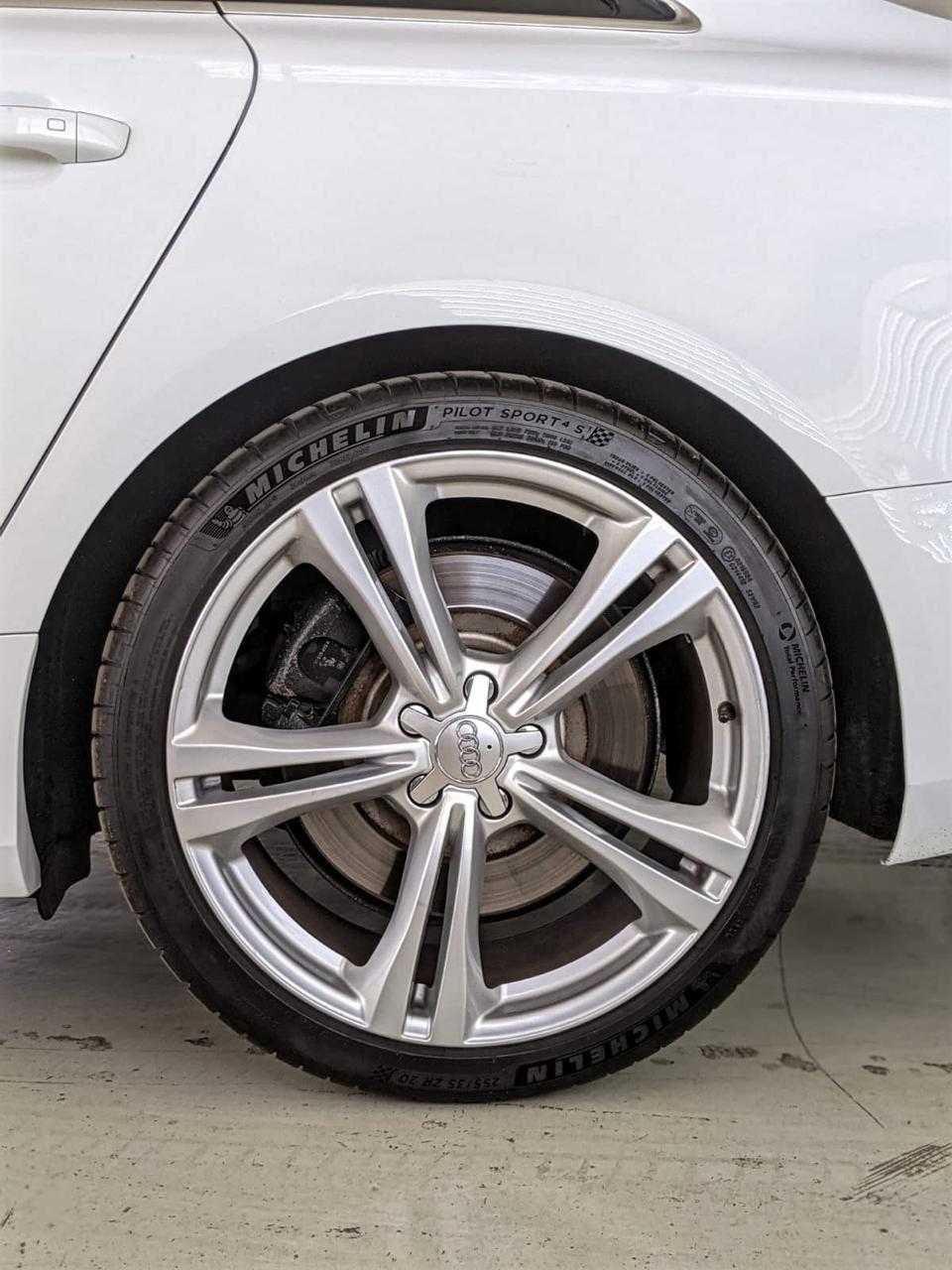 Audi S6 2013