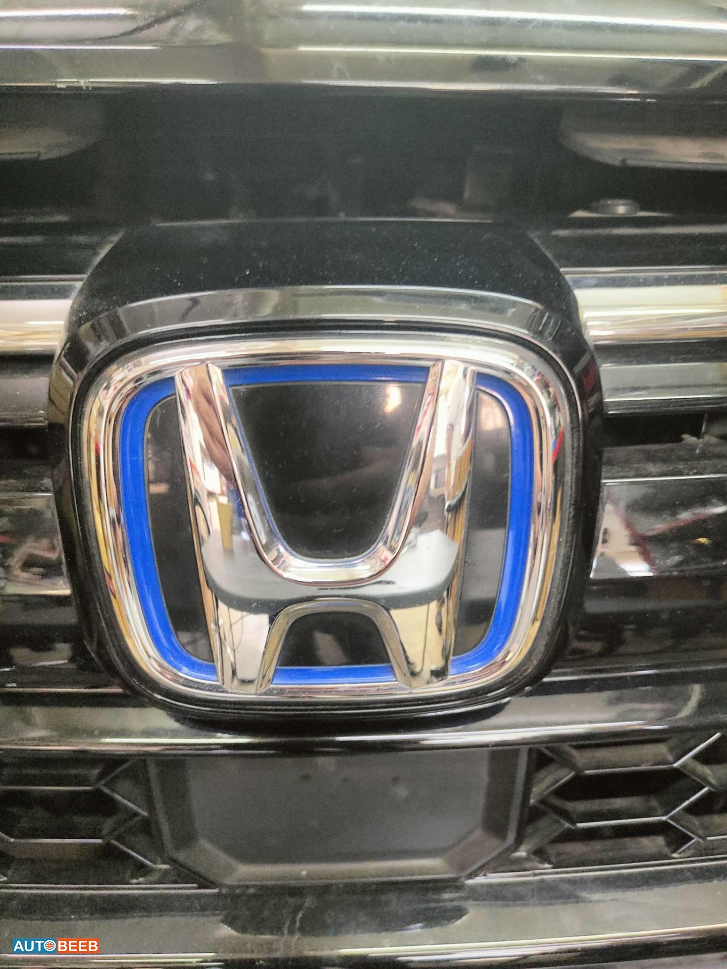 Body  Emblems Honda CR-V