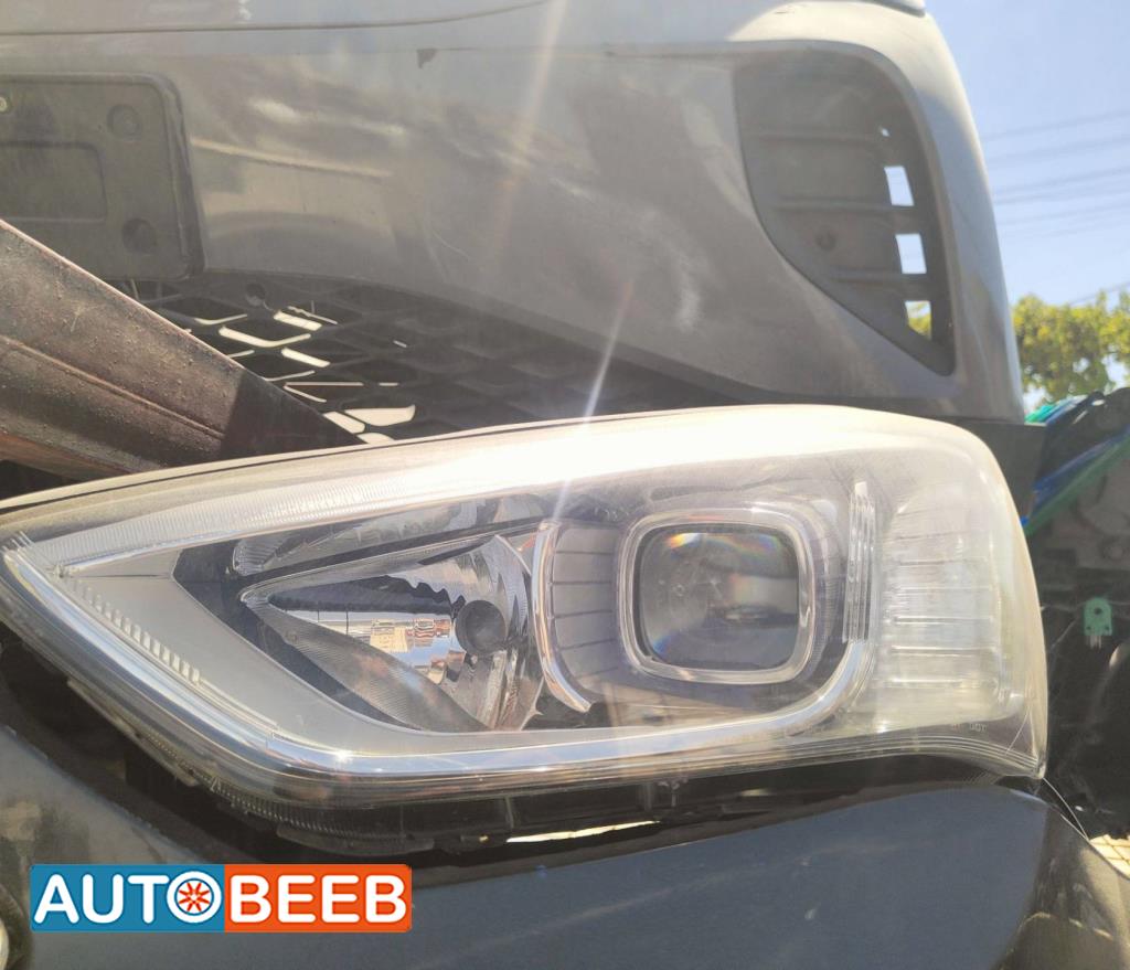 Lights Front light Hyundai Santa Fe