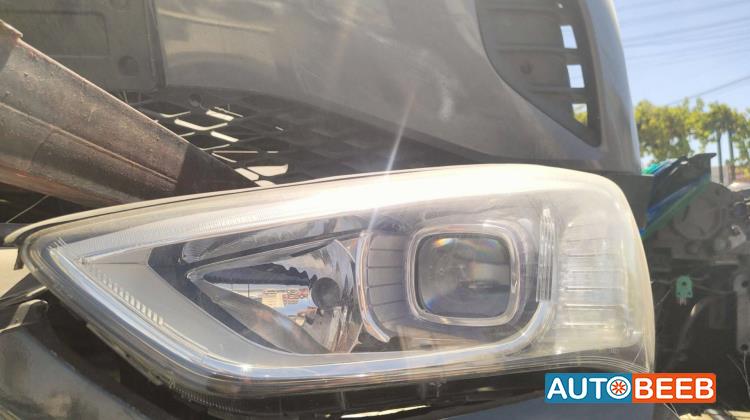 Lights Front light Hyundai Santa Fe