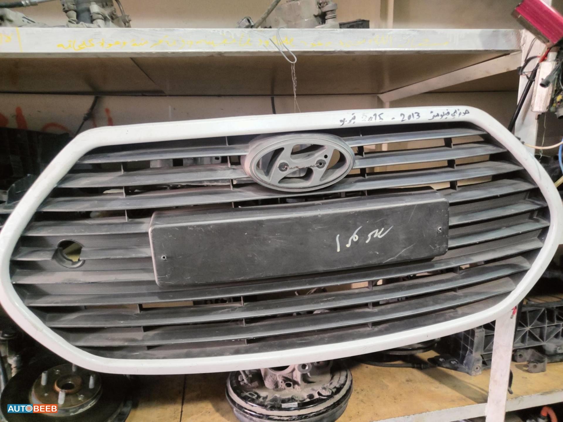 Body  Grilles Hyundai Veloster