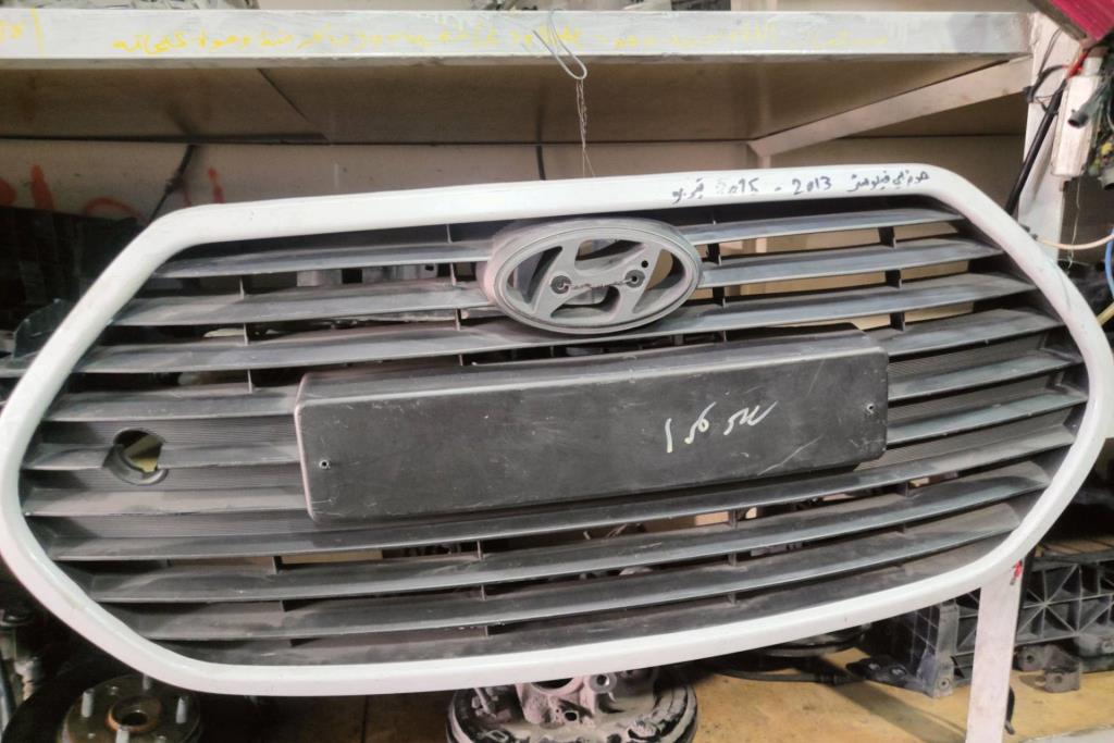 Body  Grilles Hyundai Veloster