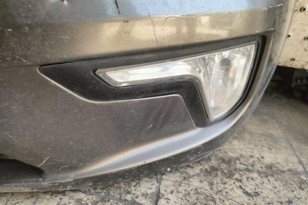Lights Spotlight KIA Forte