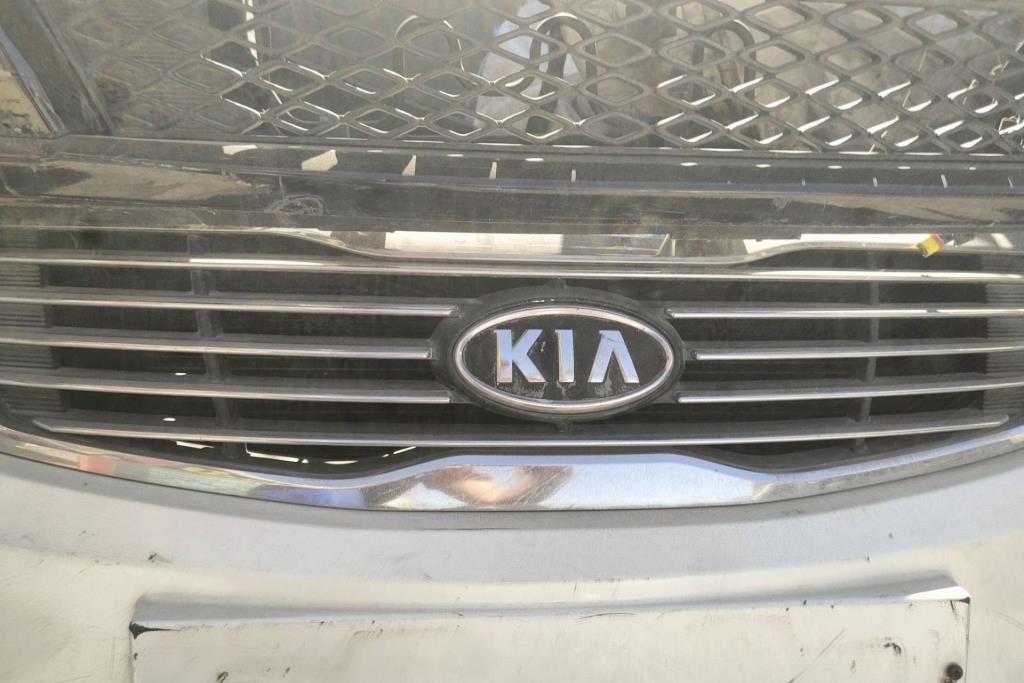Body  Grilles KIA Lotze