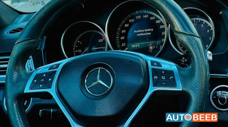 Mercedes Benz E200 2015