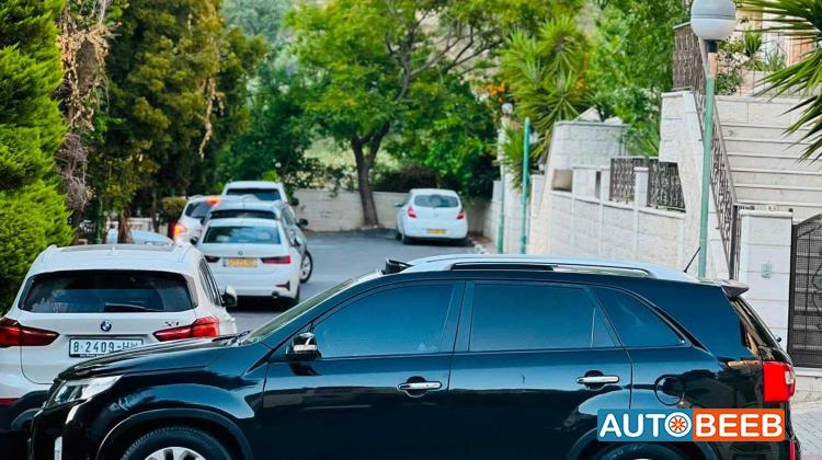كيا سورينتو 2014