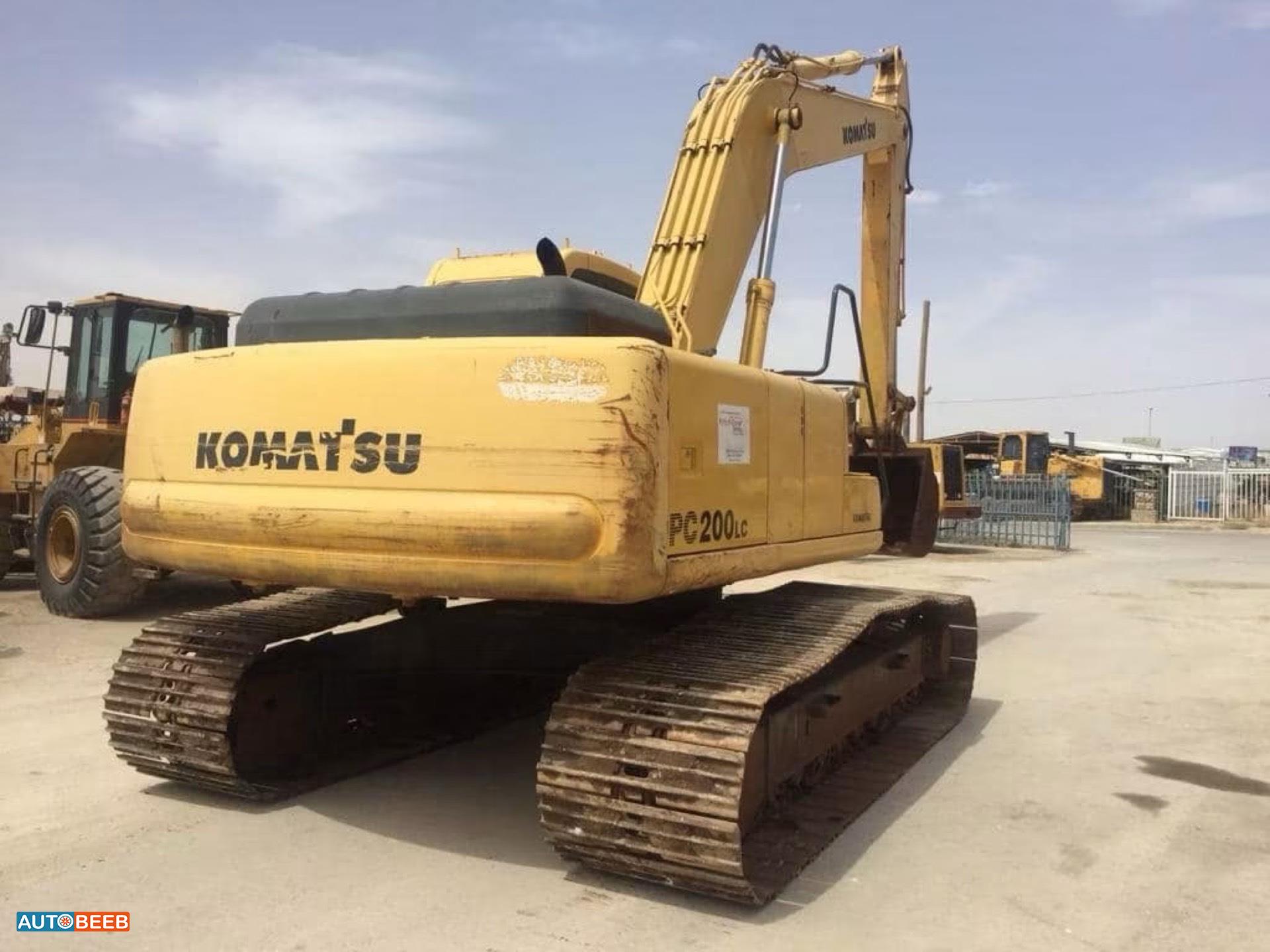Tracked Excavator Komatsu 2001