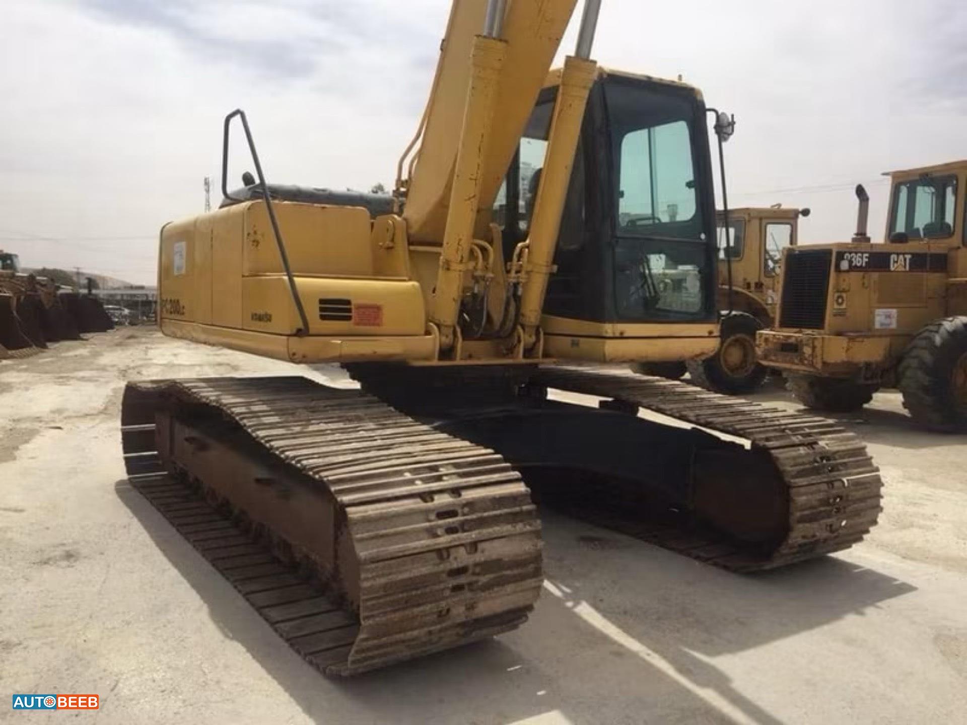Tracked Excavator Komatsu 2001