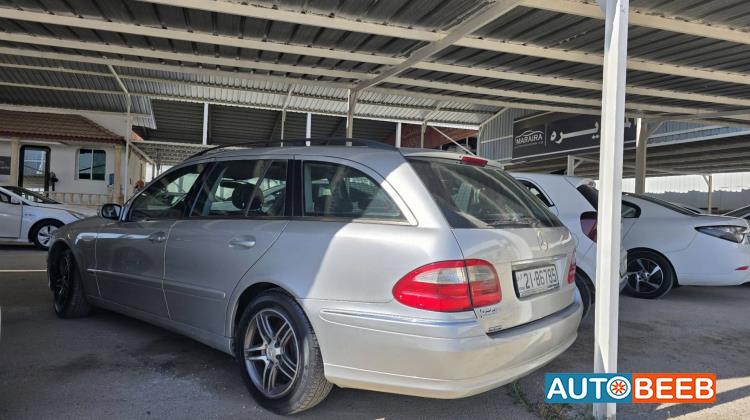 مرسيدس بنز E200 2004