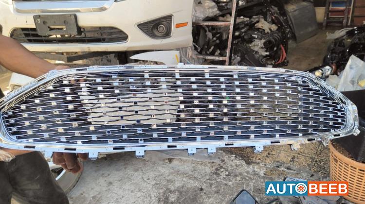 Body  Grilles Ford Fusion