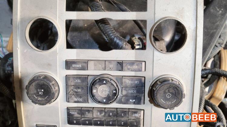 Cabin  Control buttons Ford Escape