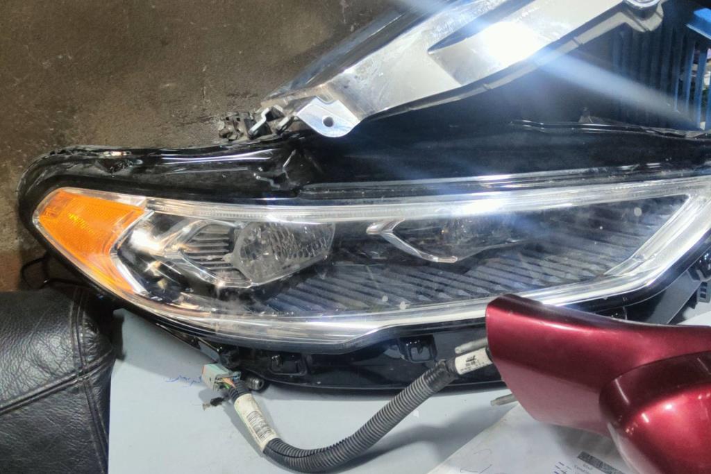 Lights Front light Ford Fusion