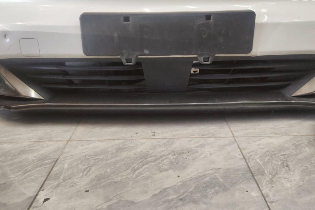 Body  Grilles Neta U