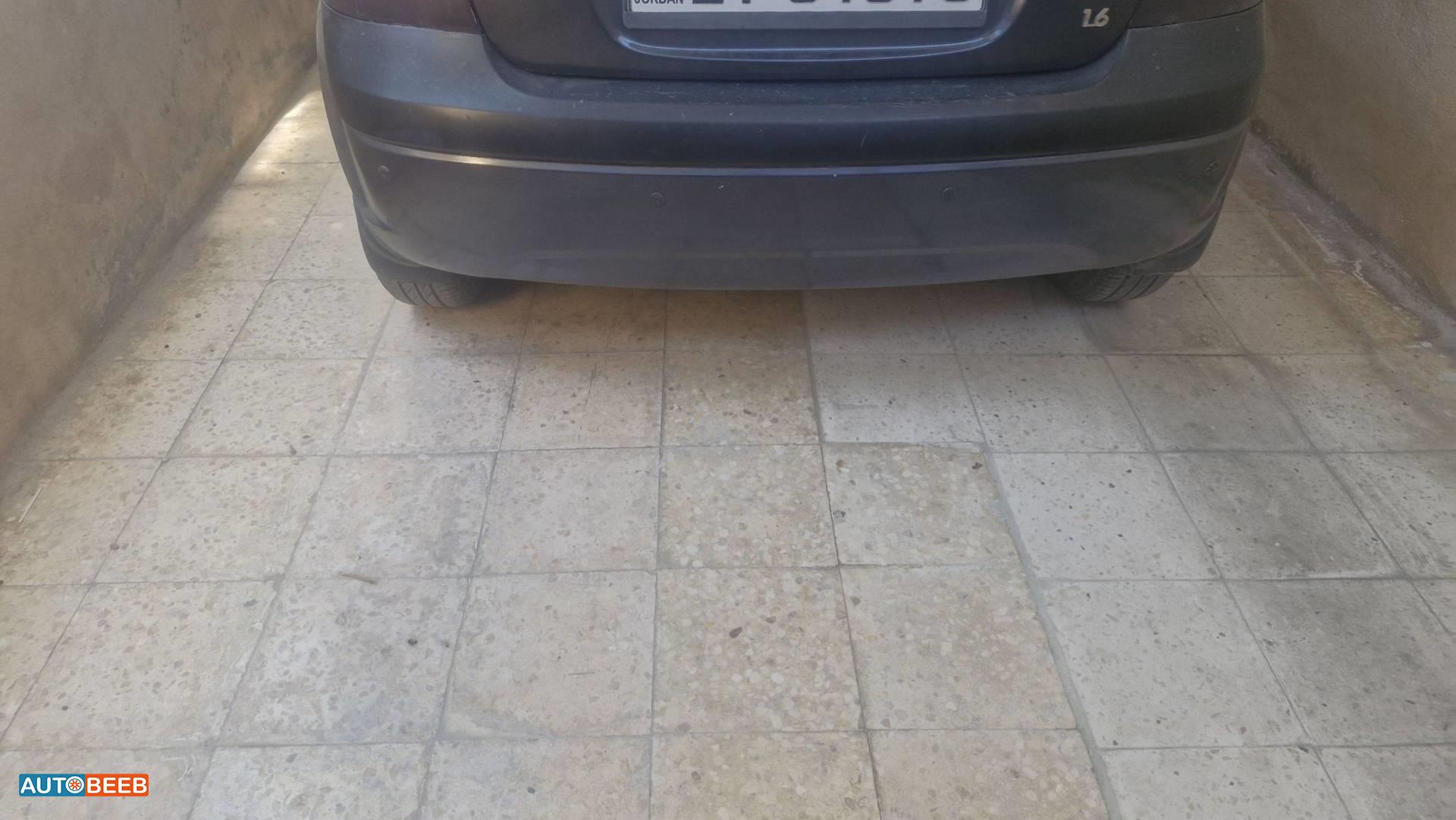 هيونداي جيتز 2011
