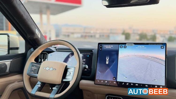بي واي دي ليوبارد 8 2025
