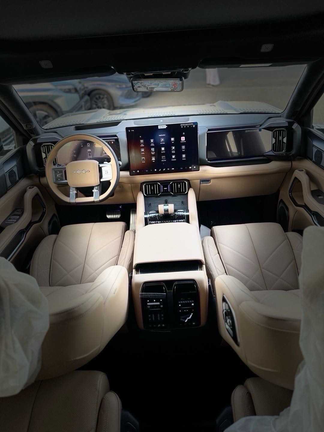 بي واي دي ليوبارد 8 2025