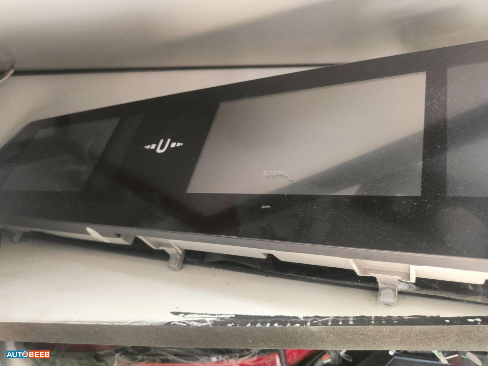 Electronics DVD Player Neta U